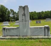 Nathan Everette Hardwick Family Headstone &amp; Burial Plot