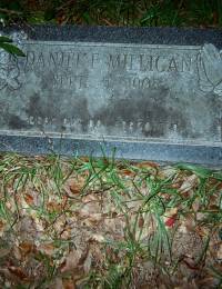 Daniel F Milligan Headstone