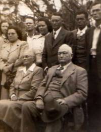 Fannie and Marvin Prince and children