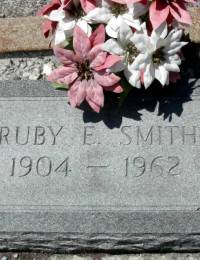 Ruby E Cox Smith Headstone