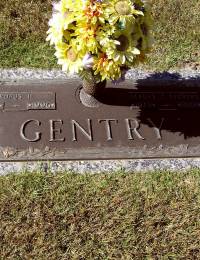Gentry Rufus H gravestone