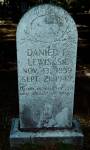 Daniel F Lewis headstone